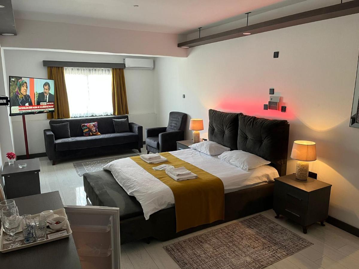 Tiana Boutique Aparthotel Famagusta  Buitenkant foto
